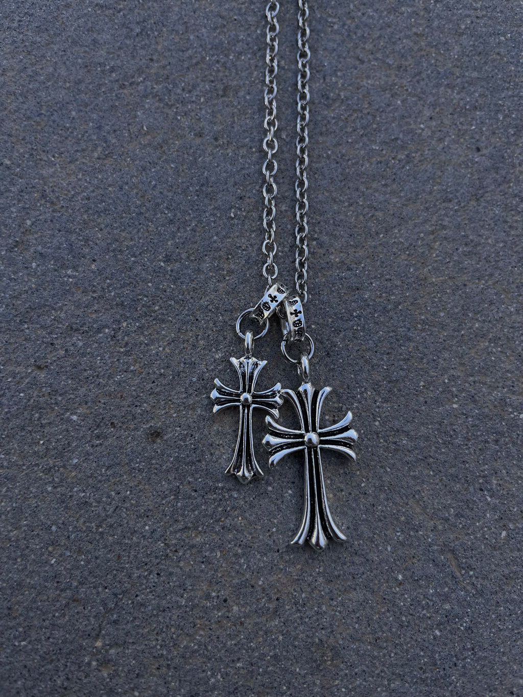 Chrome Crosses Chain V2